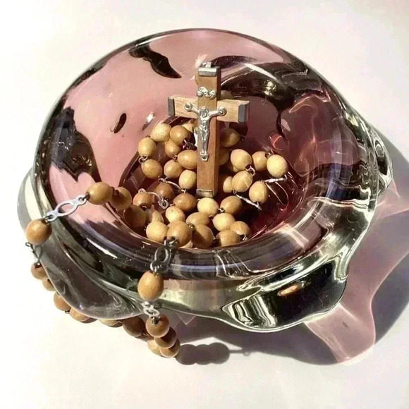 VINTAGE WOOD BEADS ROSARY - Picture 6 of 7